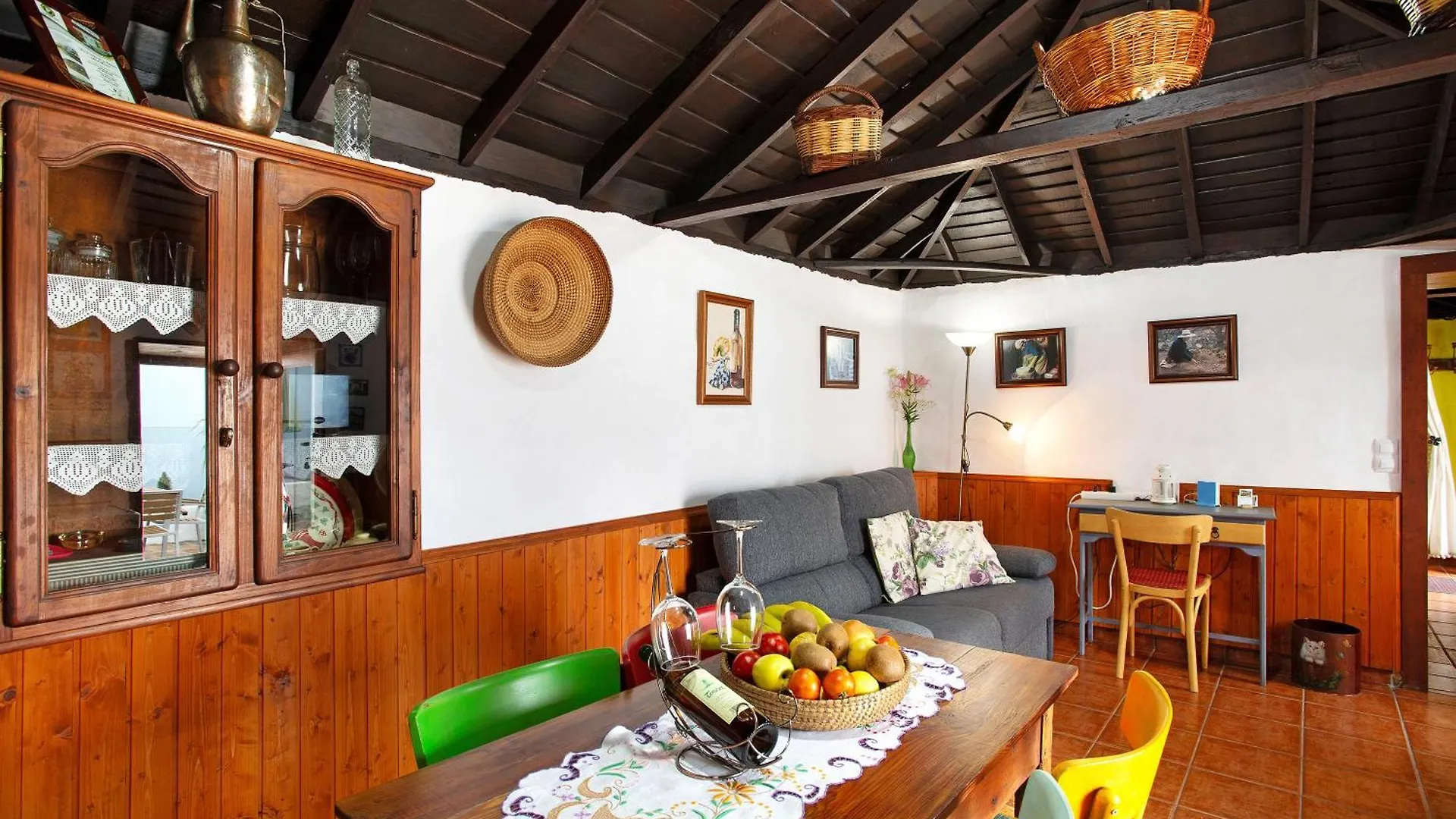 La Chirlaca Tijarafe Holiday home